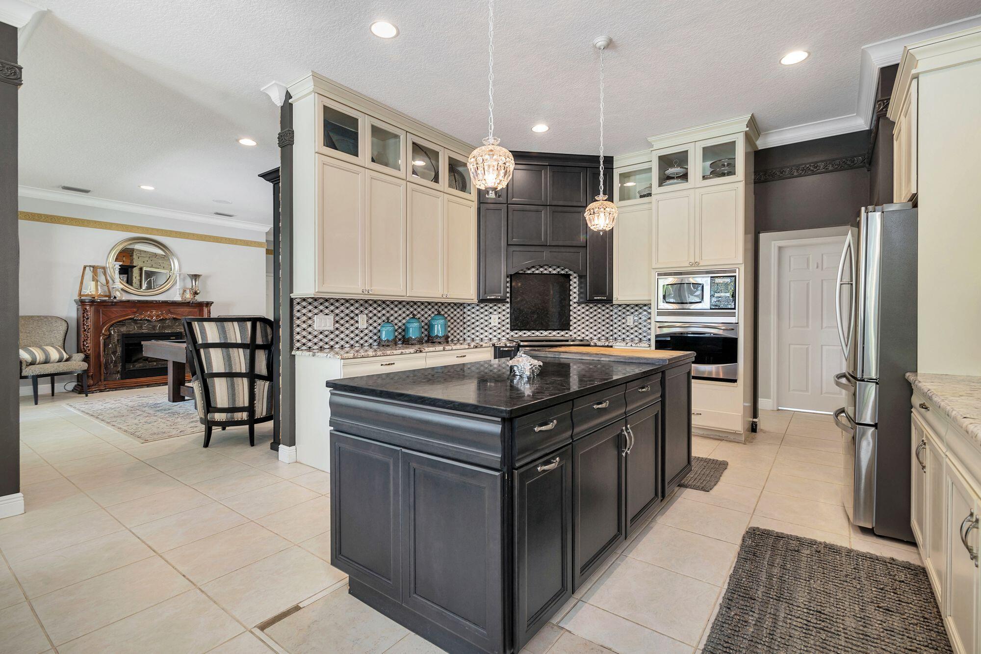 14819 Broken Arrow Place