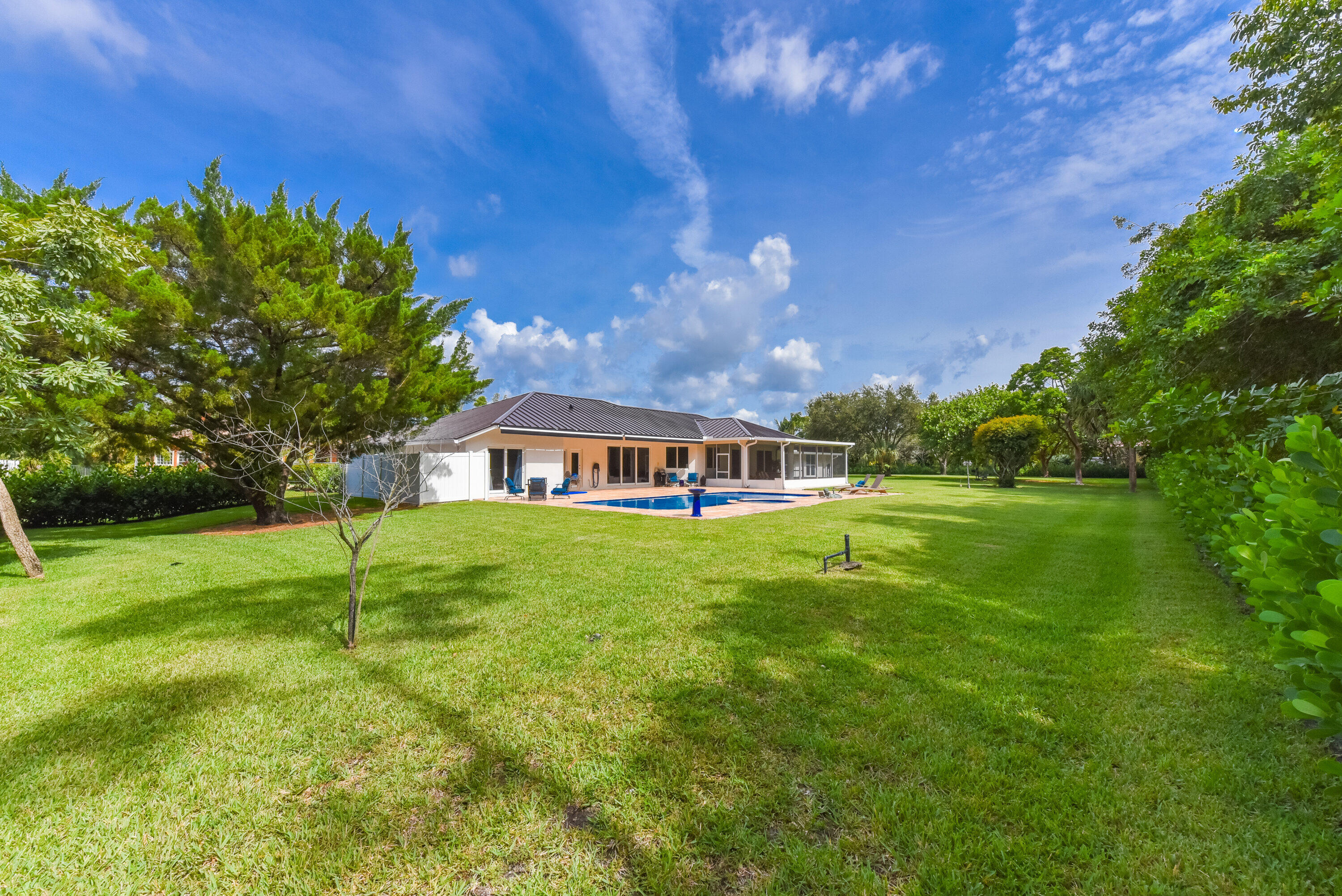 7550 NW 49th Lane