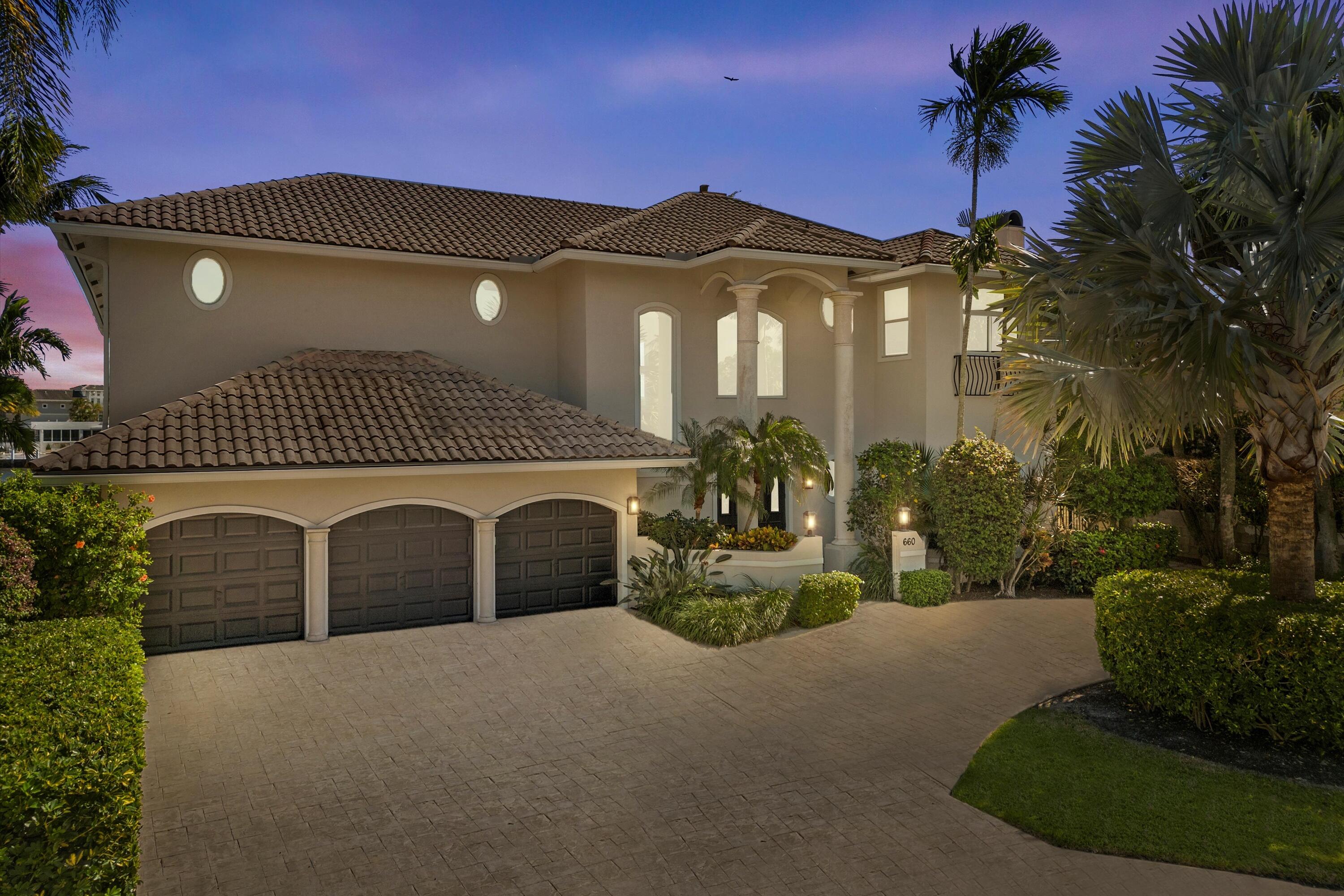 660 Golden Harbour Drive