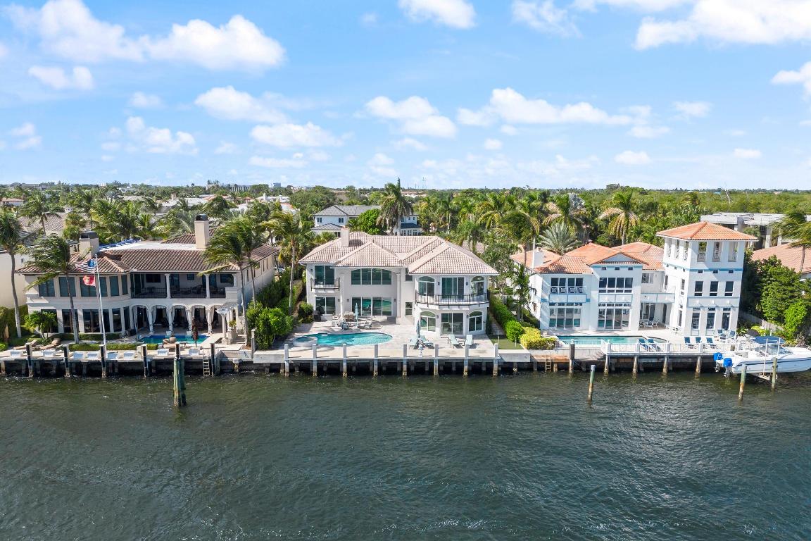 660 Golden Harbour Drive