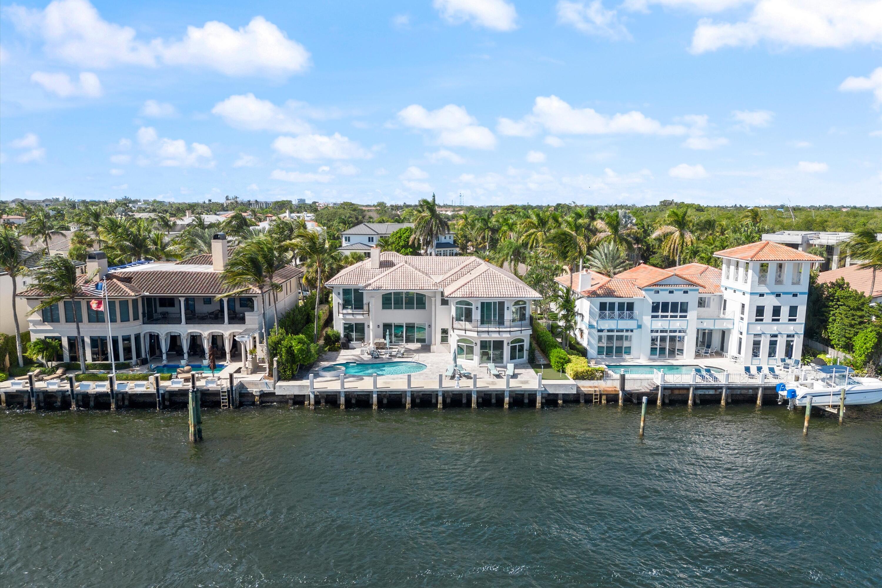 660 Golden Harbour Drive