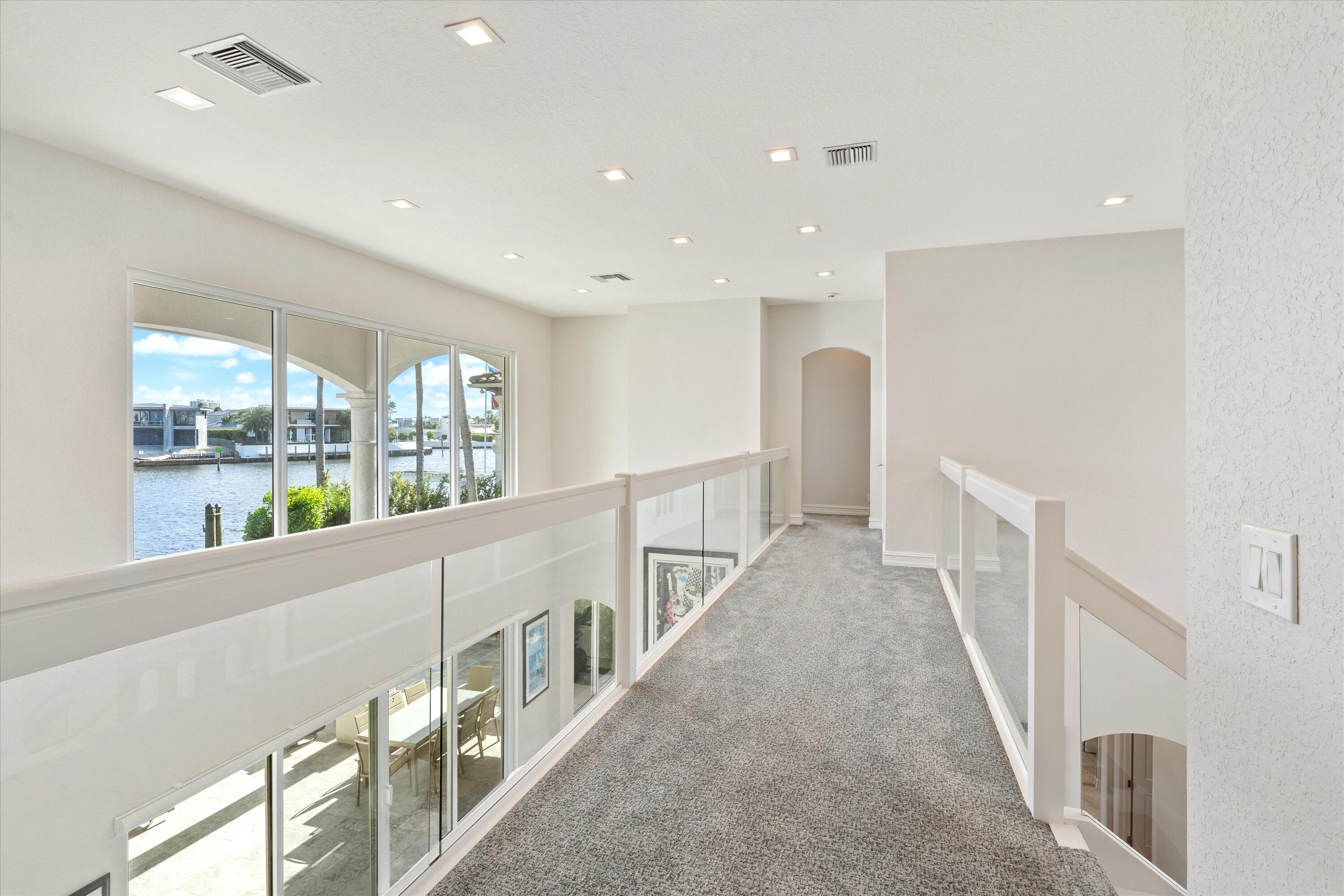 660 Golden Harbour Drive