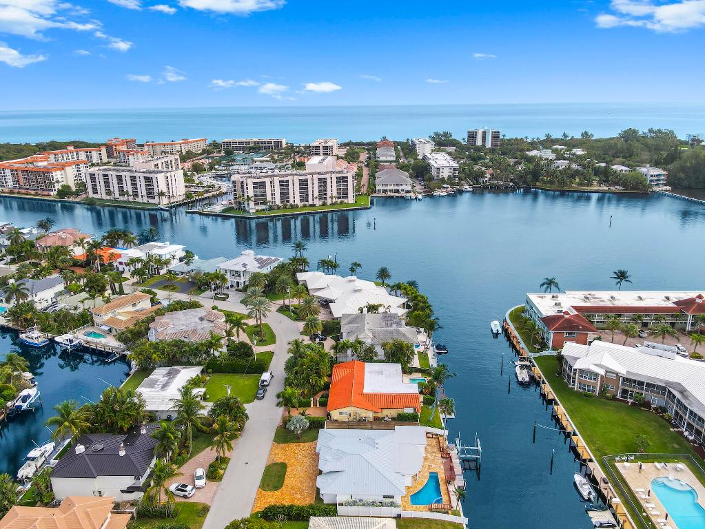 680 NE Harbour Drive