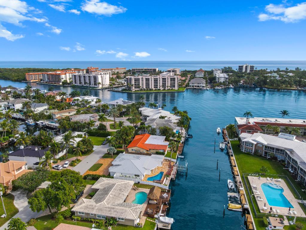 680 NE Harbour Drive