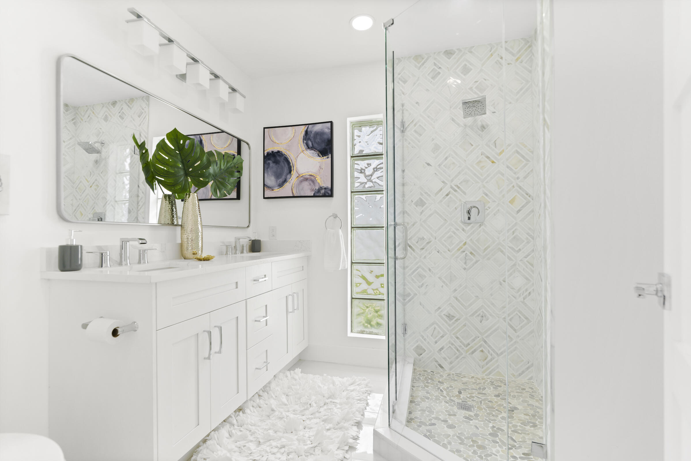 680 NE Harbour Drive