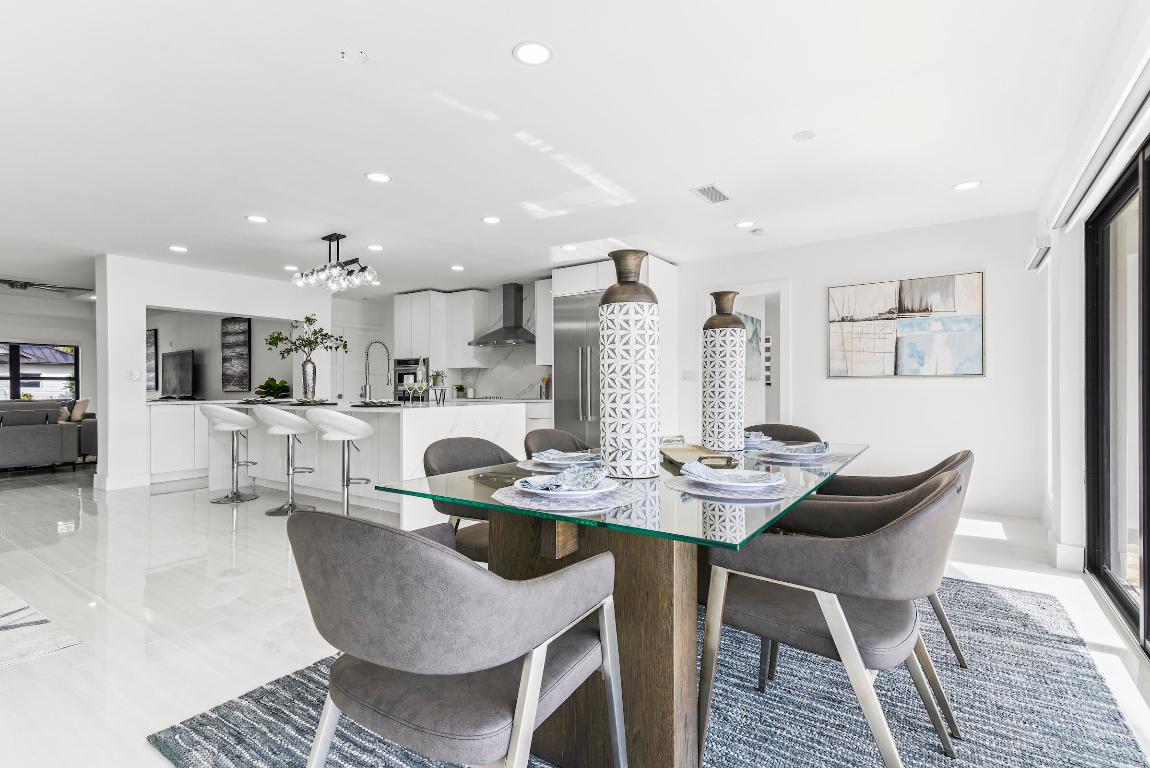 680 NE Harbour Drive