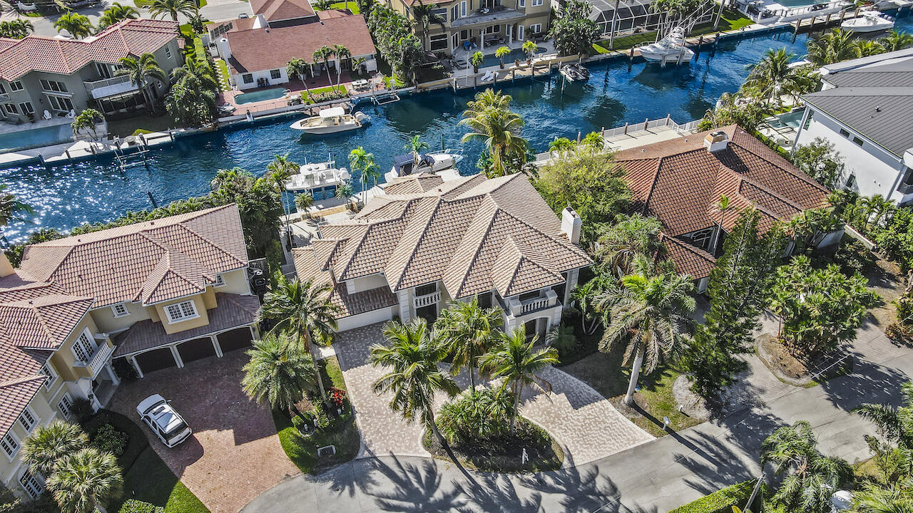 968 Banyan Drive