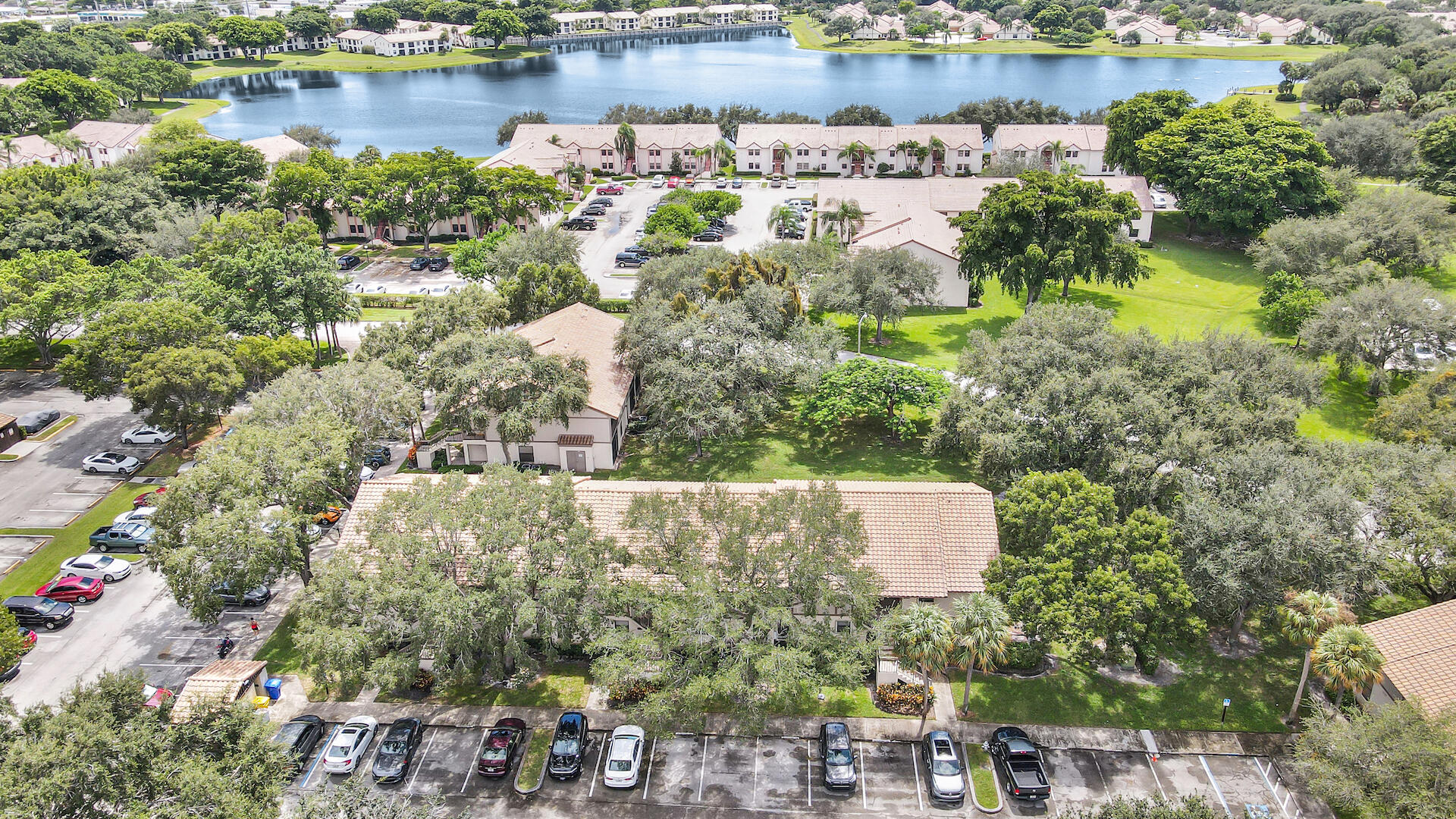 3130 Millwood Terrace 215