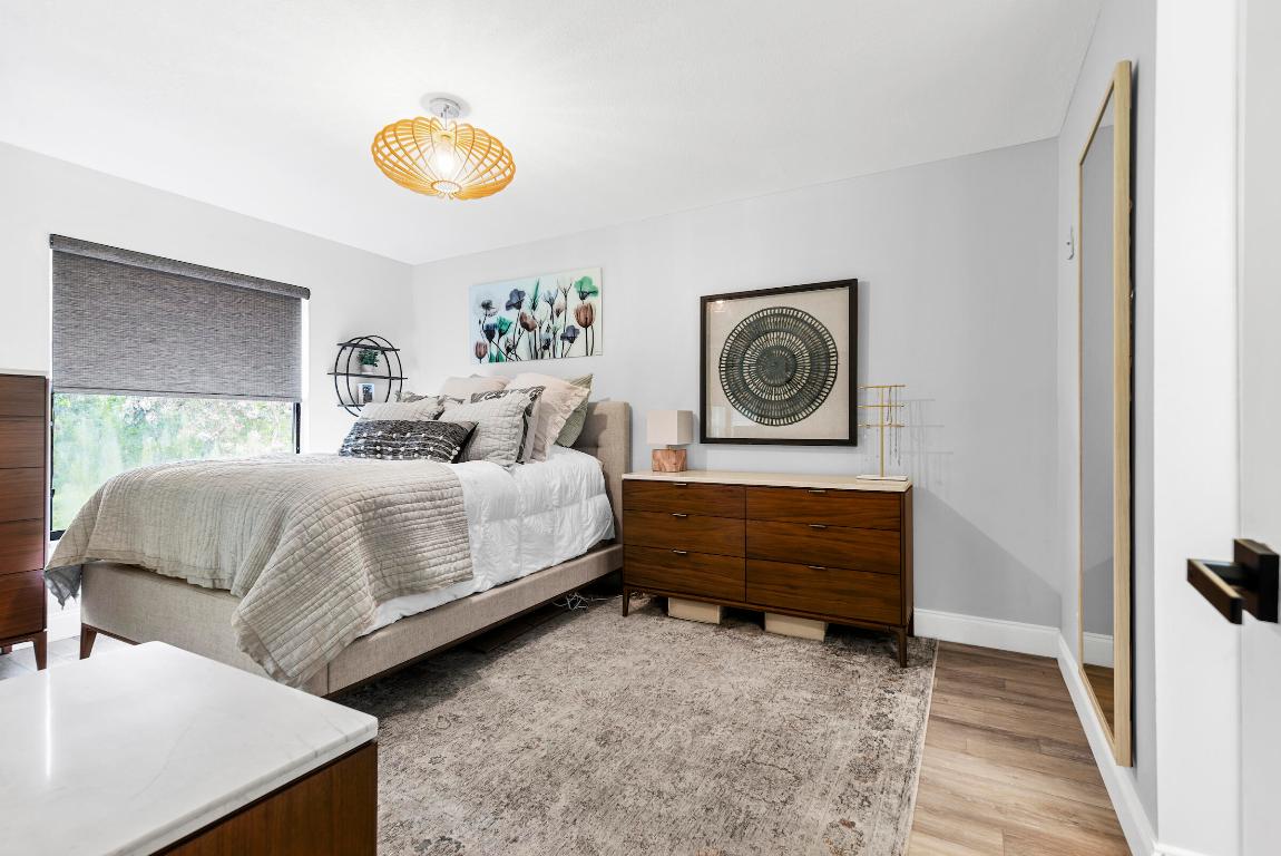 3130 Millwood Terrace 215