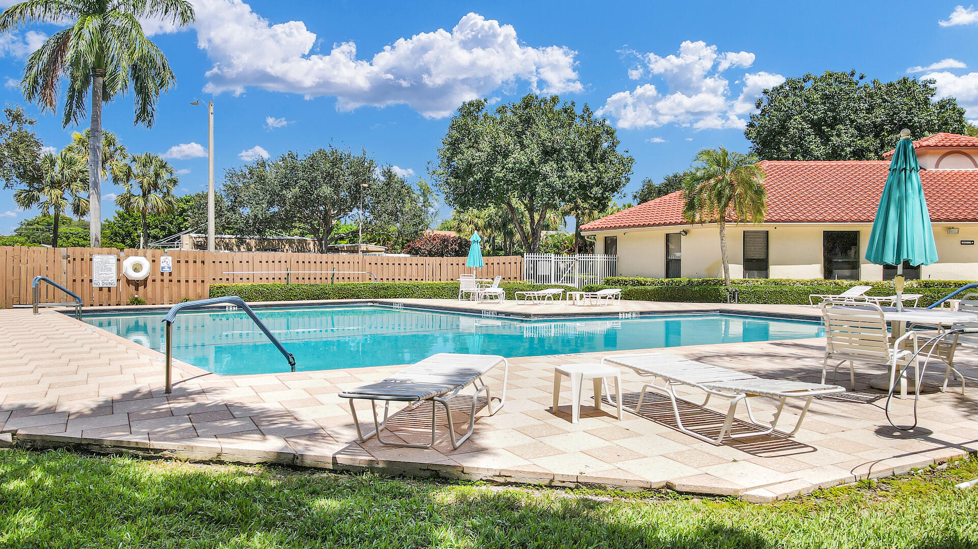 3130 Millwood Terrace 215