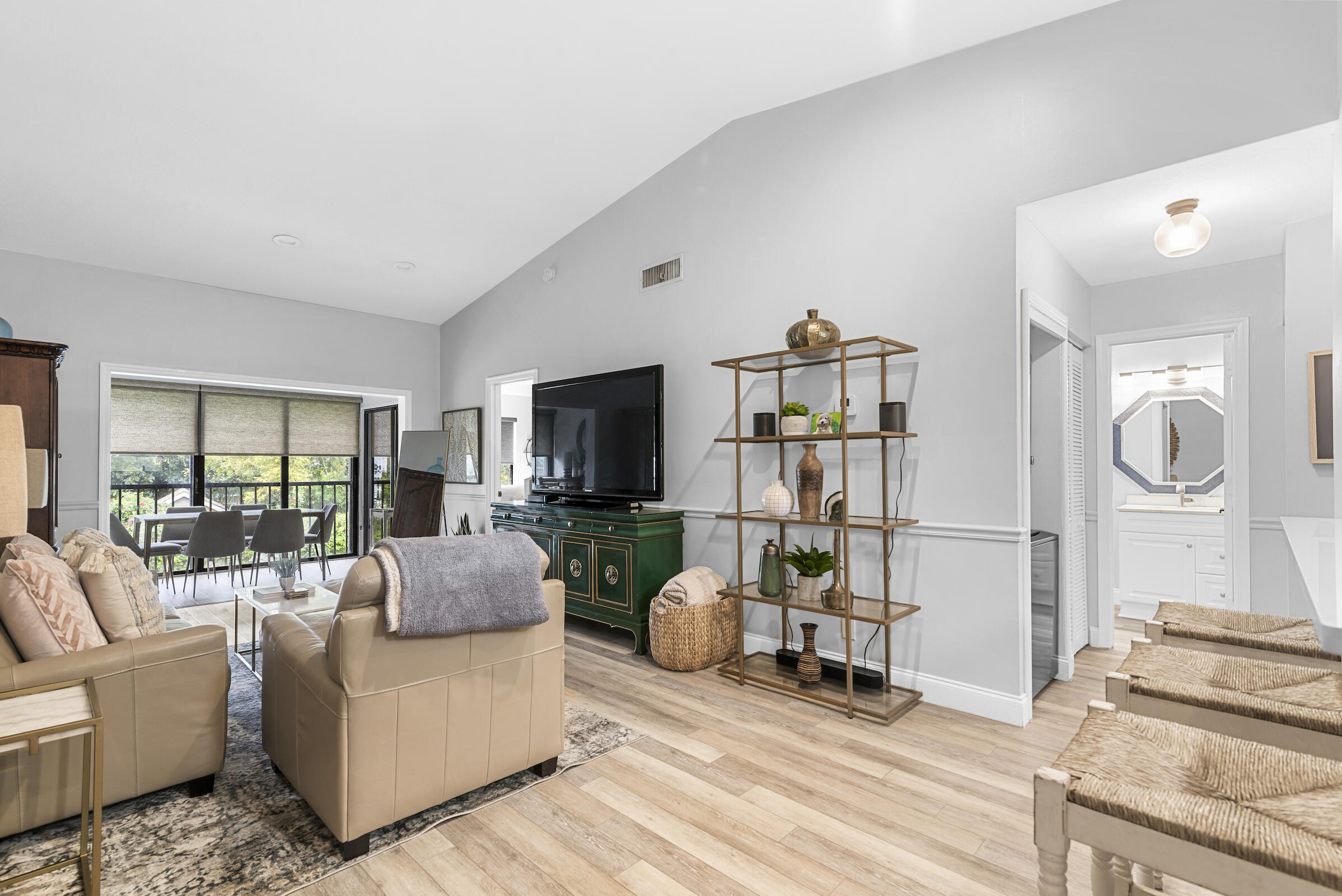 3130 Millwood Terrace 215