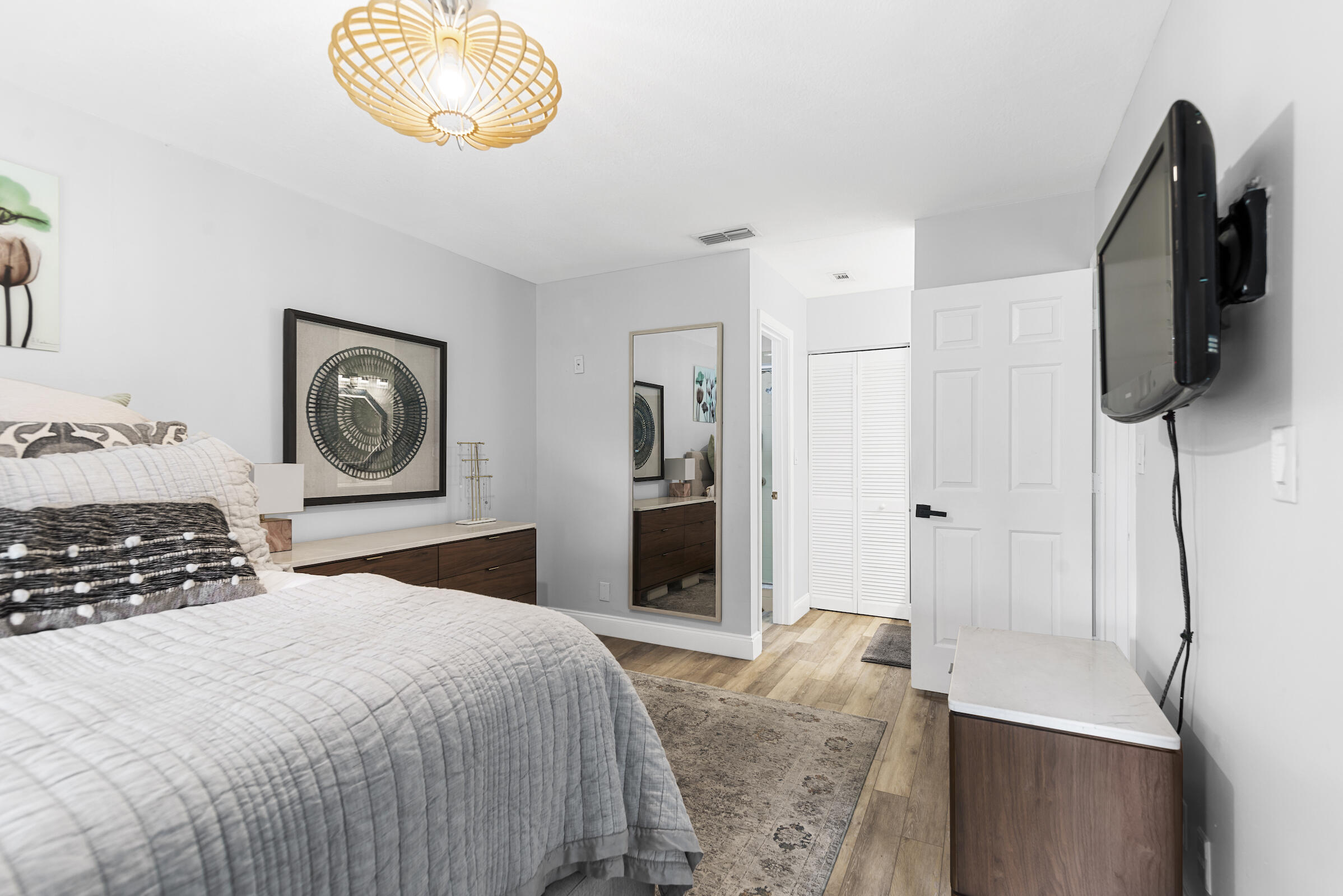 3130 Millwood Terrace 215