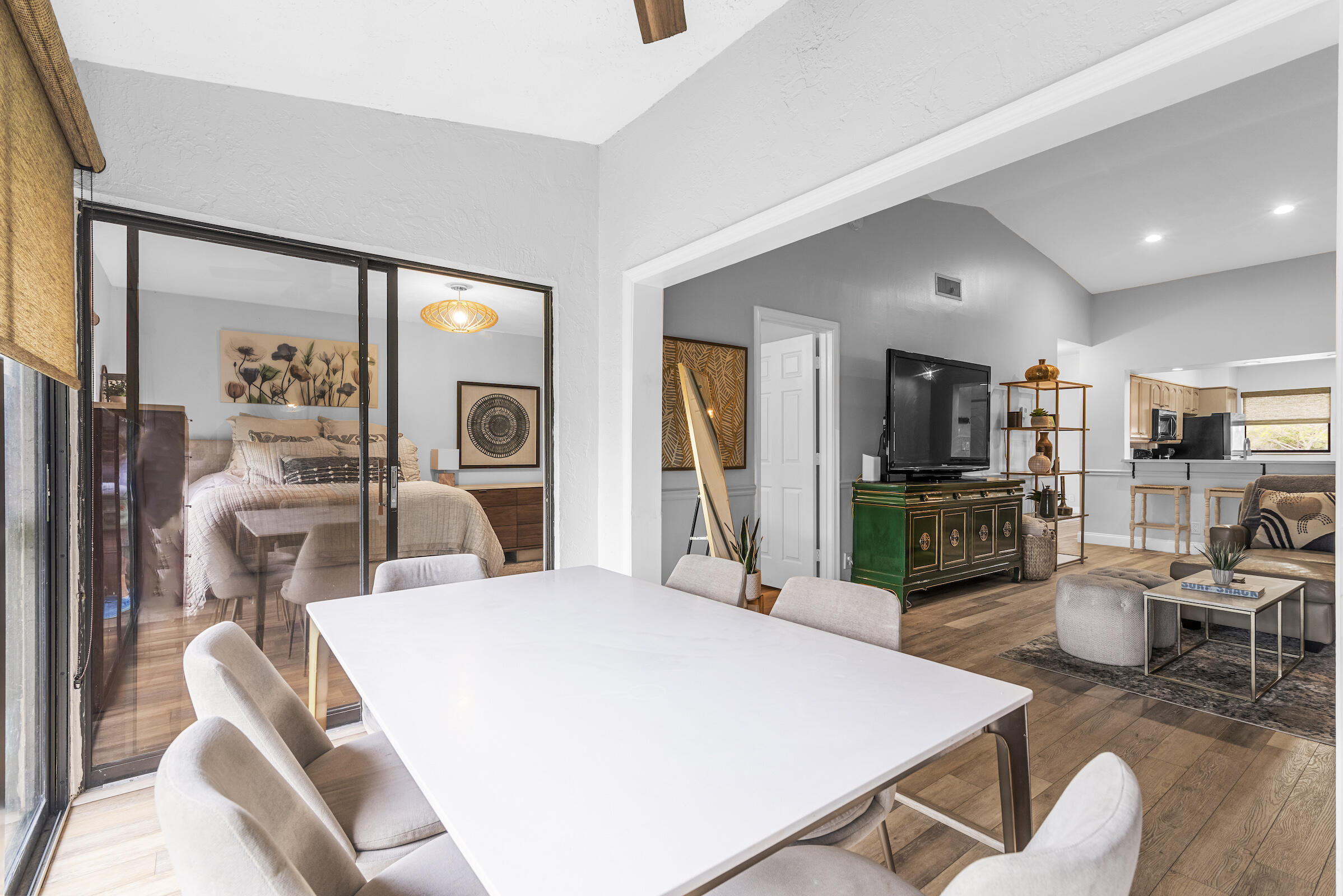 3130 Millwood Terrace 215