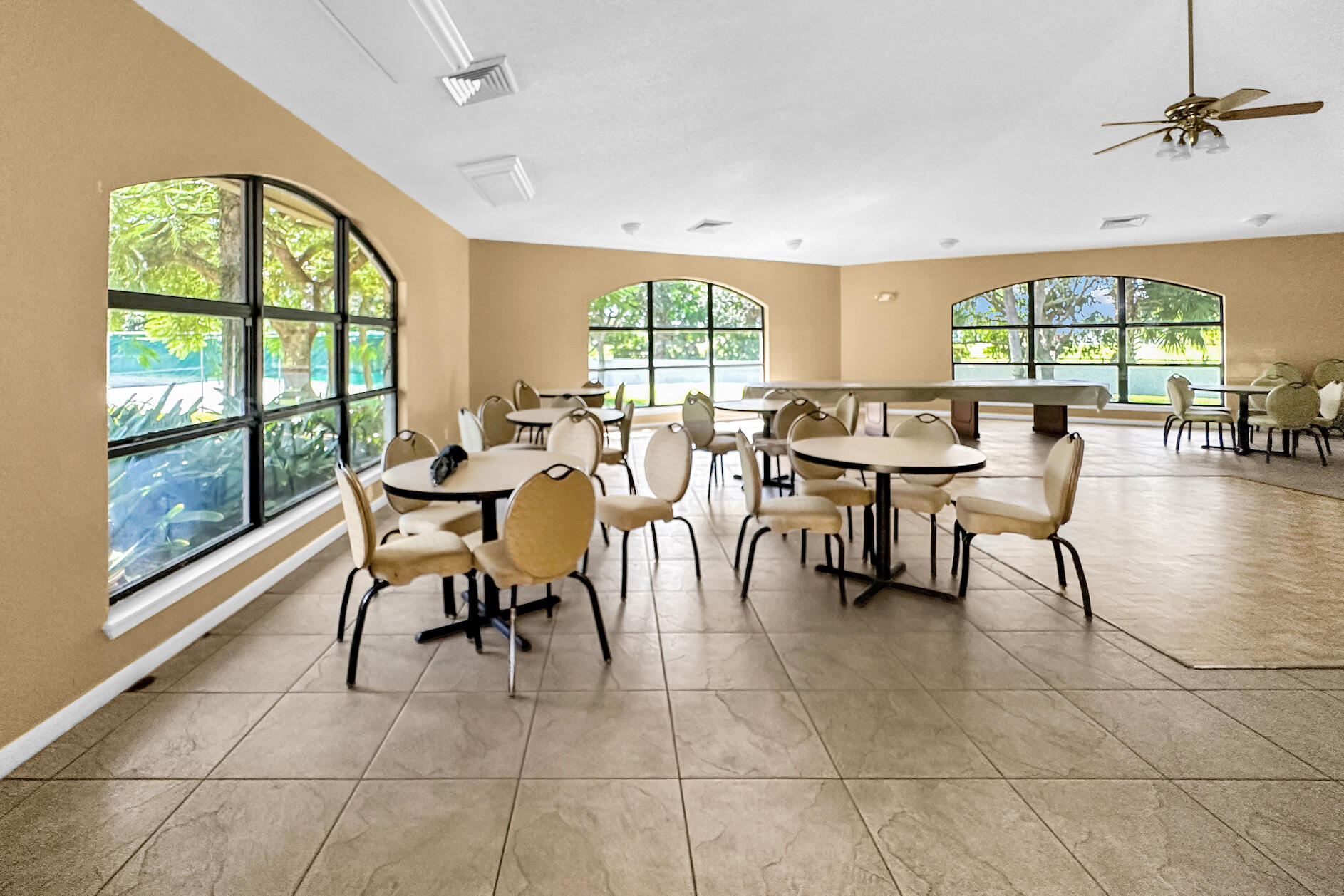 3130 Millwood Terrace 215