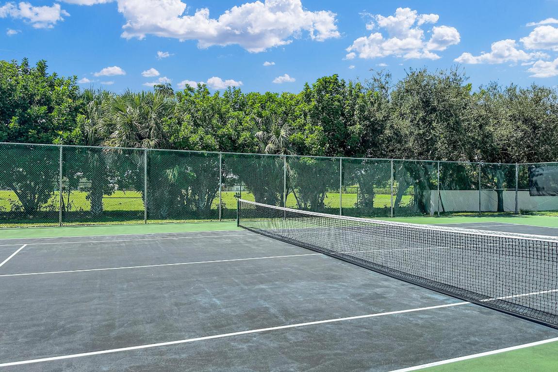 3130 Millwood Terrace 215