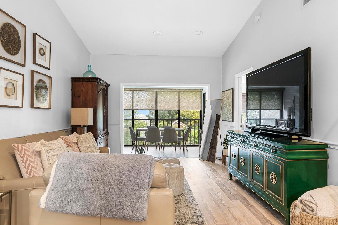 3130 Millwood Terrace 215