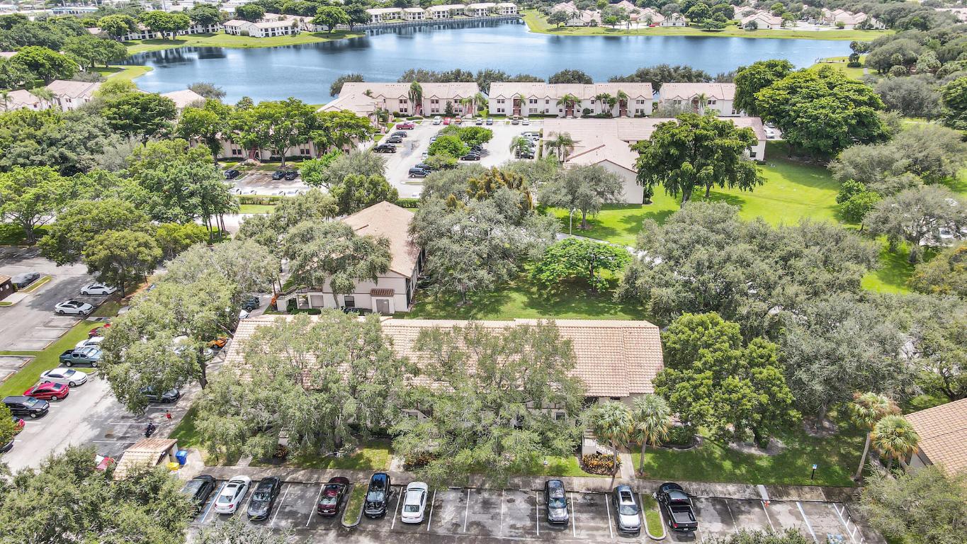 3130 Millwood Terrace 215