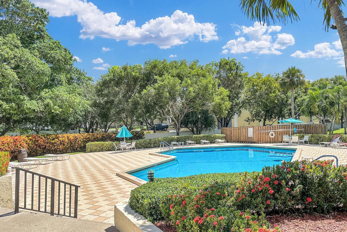 3130 Millwood Terrace 215