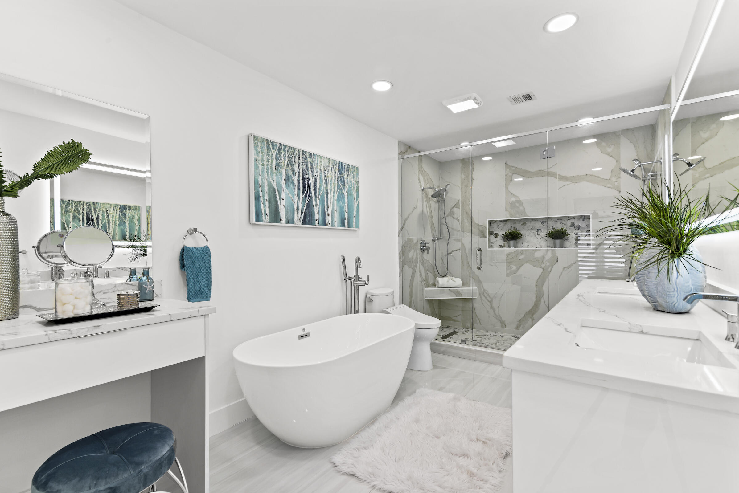 680 NE Harbour Drive