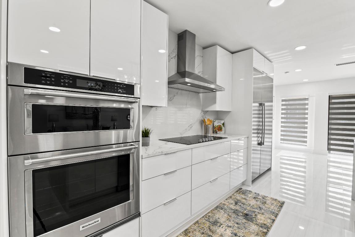 680 NE Harbour Drive