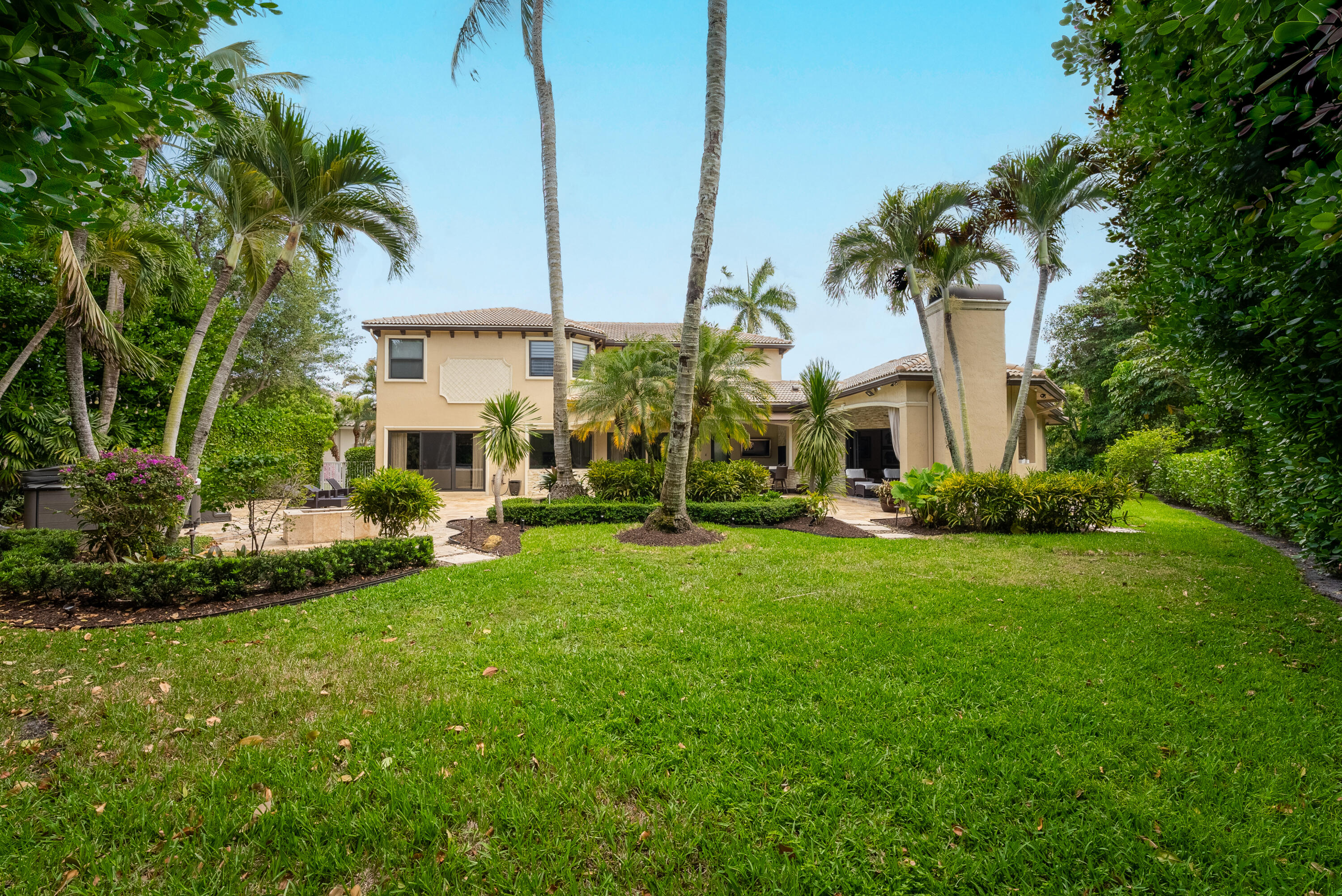 9695 Parkview Avenue