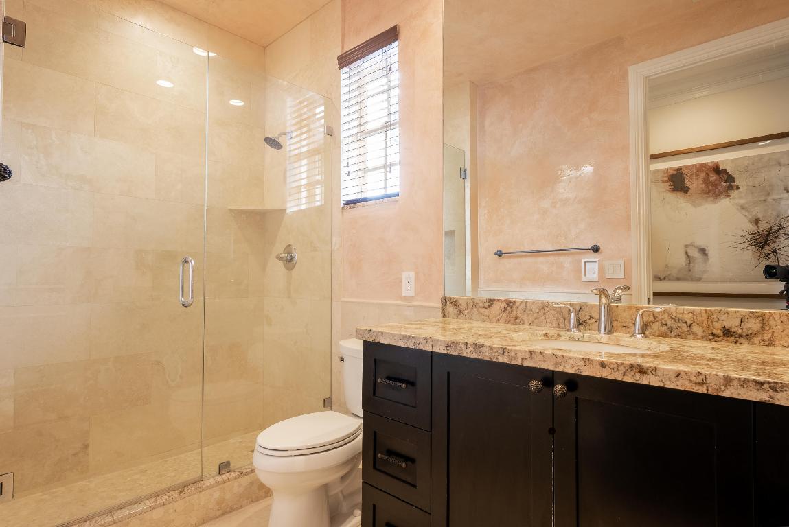 9695 Parkview Avenue