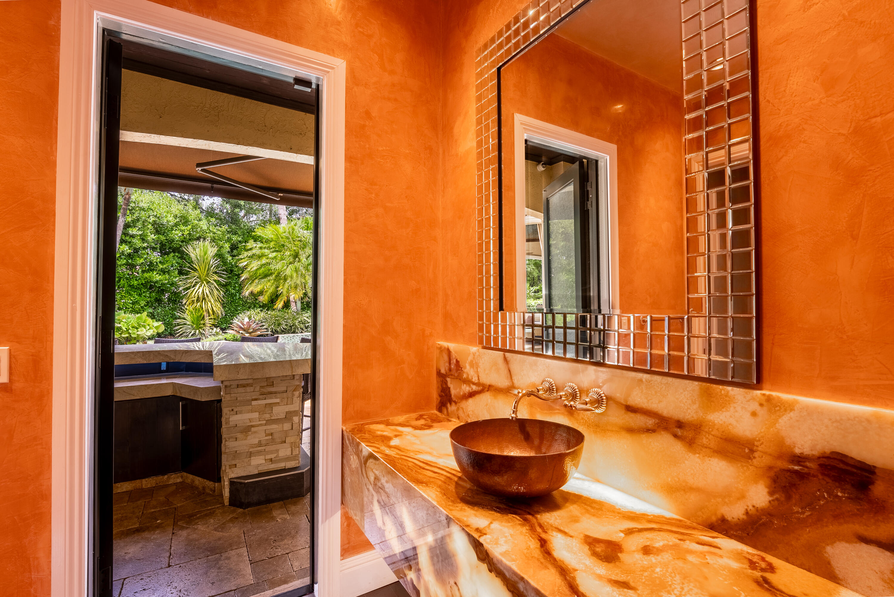 9695 Parkview Avenue