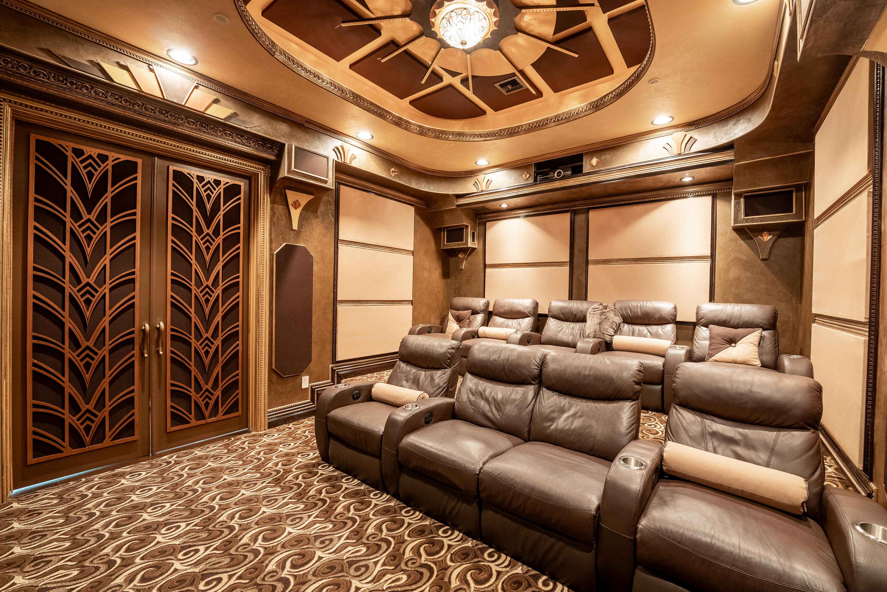 9695 Parkview Avenue