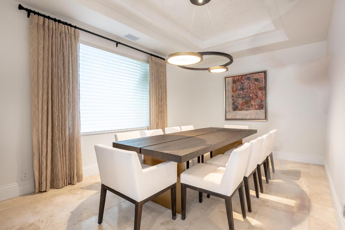 9695 Parkview Avenue