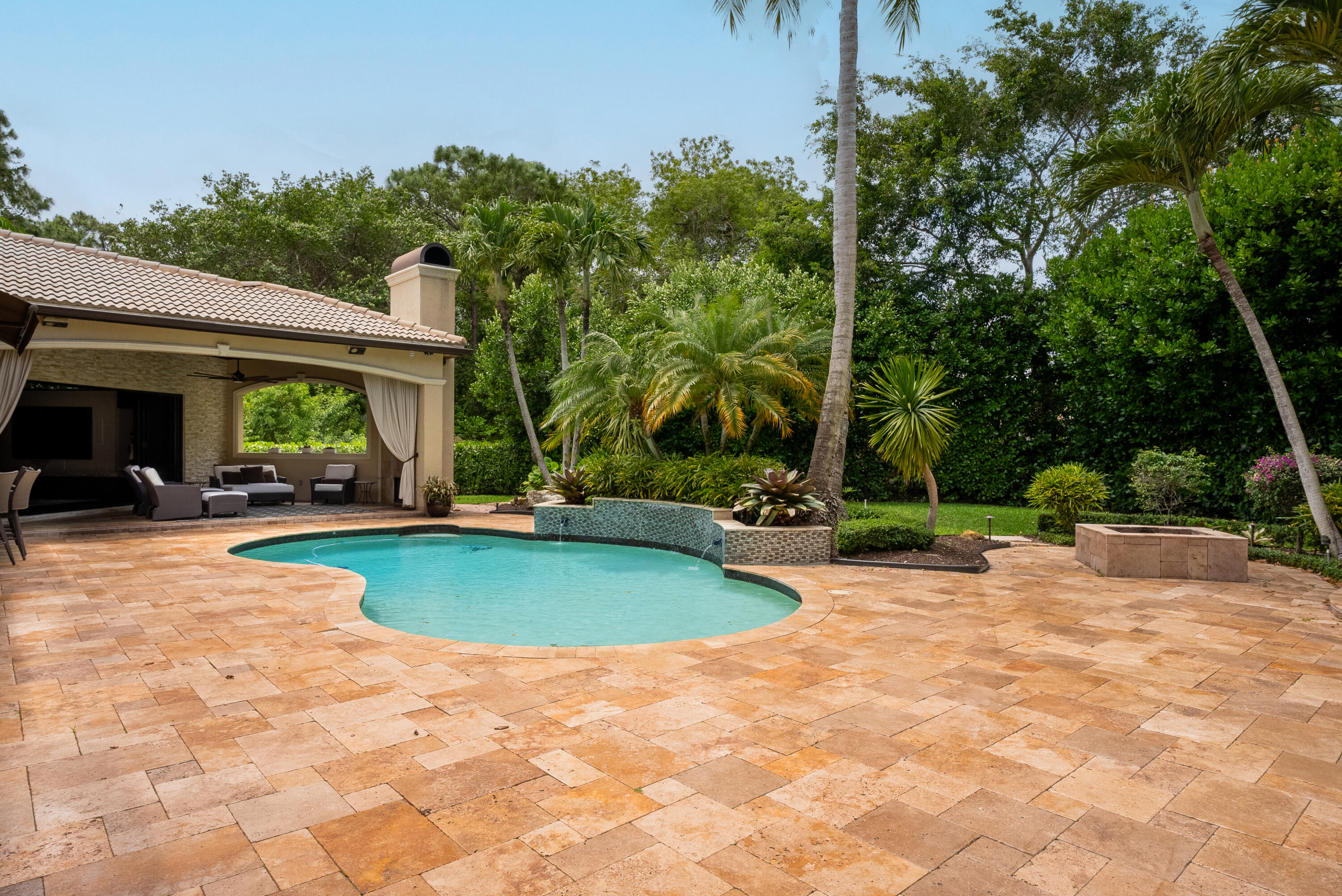 9695 Parkview Avenue