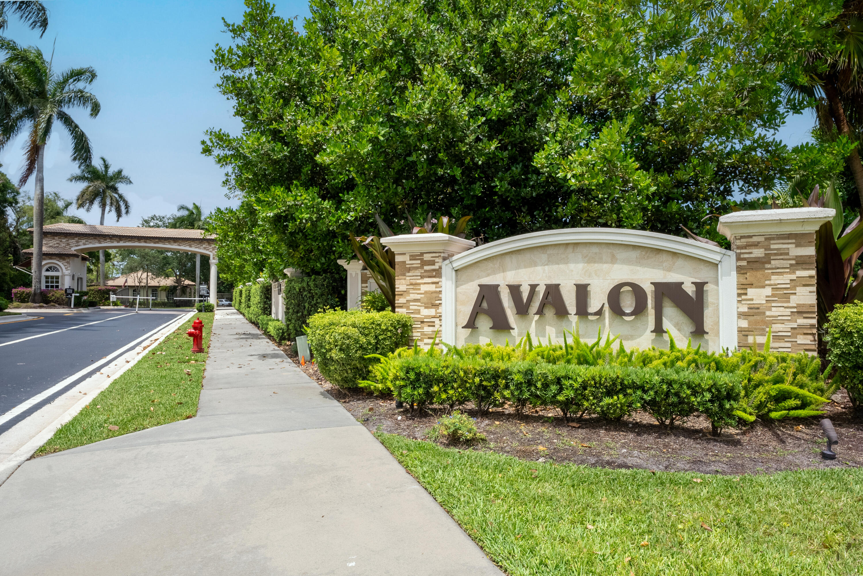 9695 Parkview Avenue