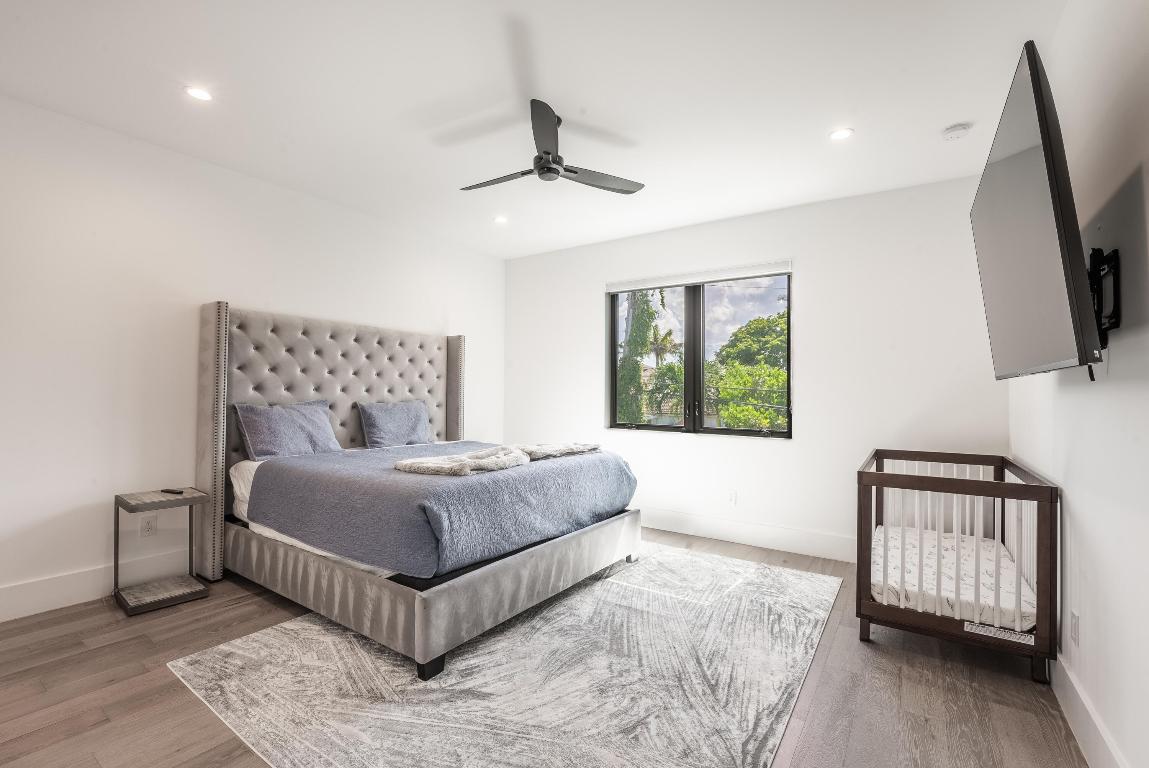 255 NE Spanish Court