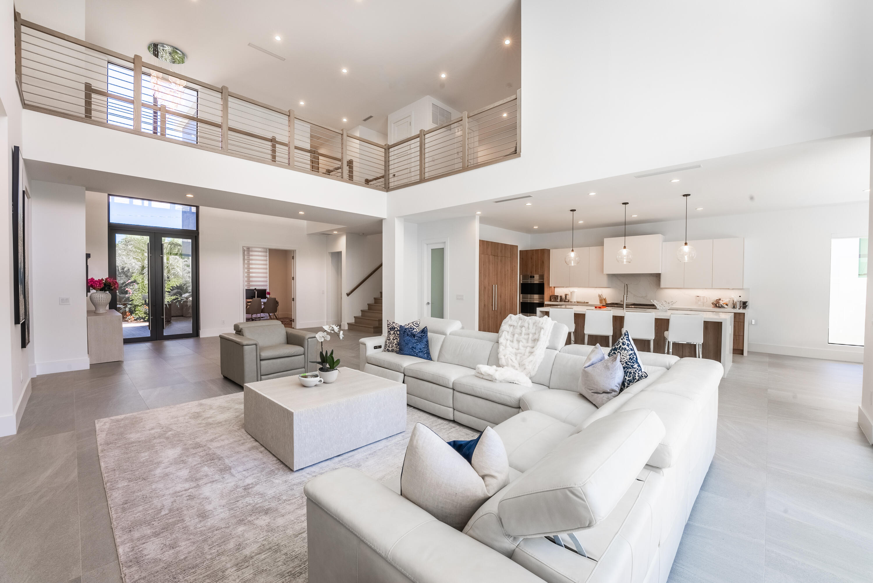 255 NE Spanish Court