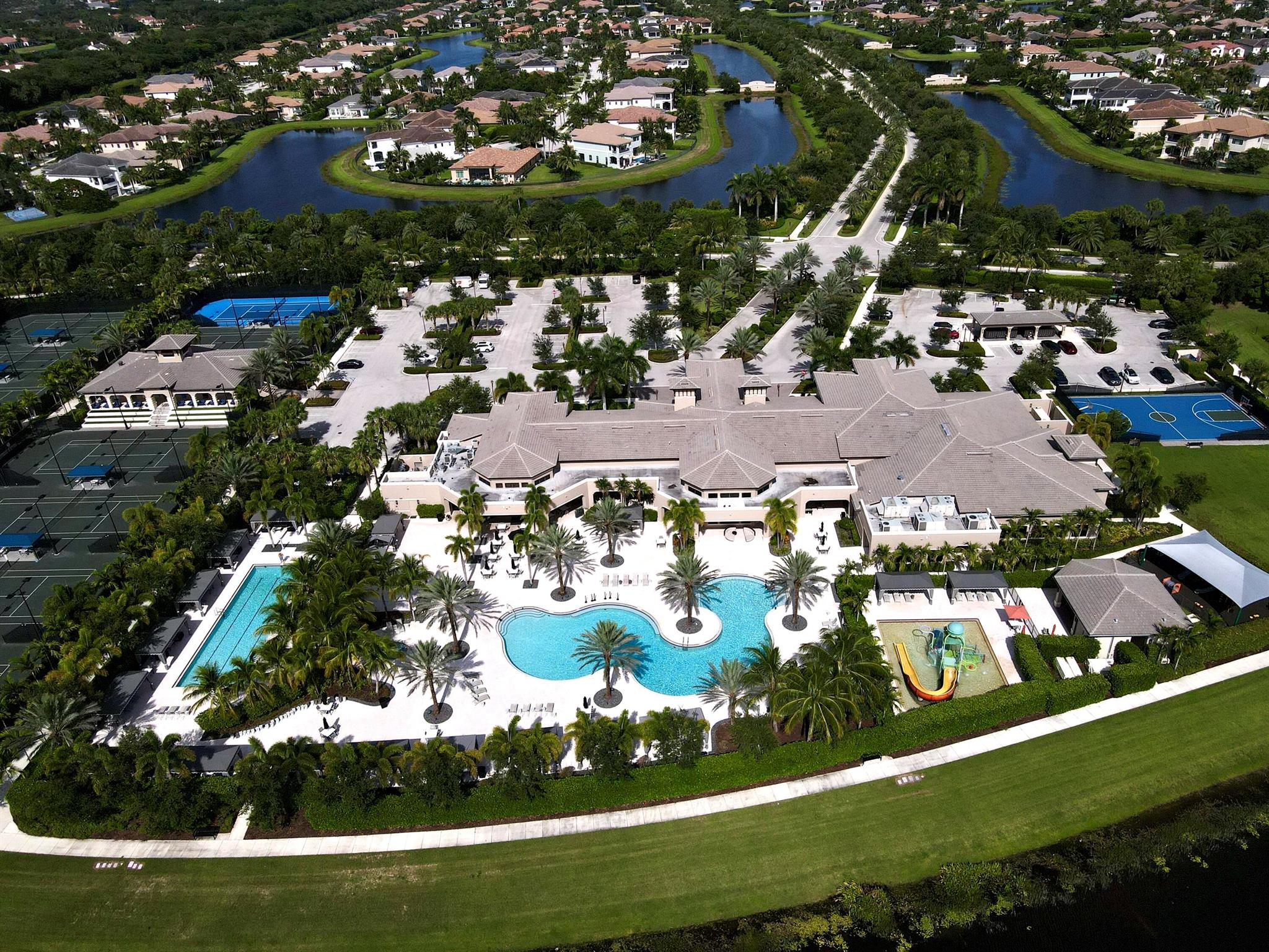 16732 Strasbourg Lane