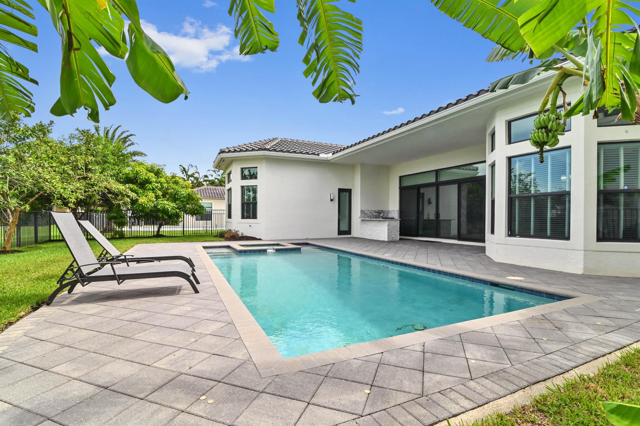 16732 Strasbourg Lane