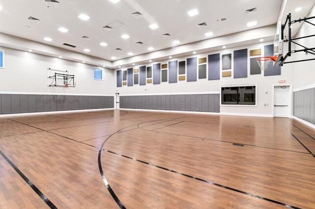 16732 Strasbourg Lane