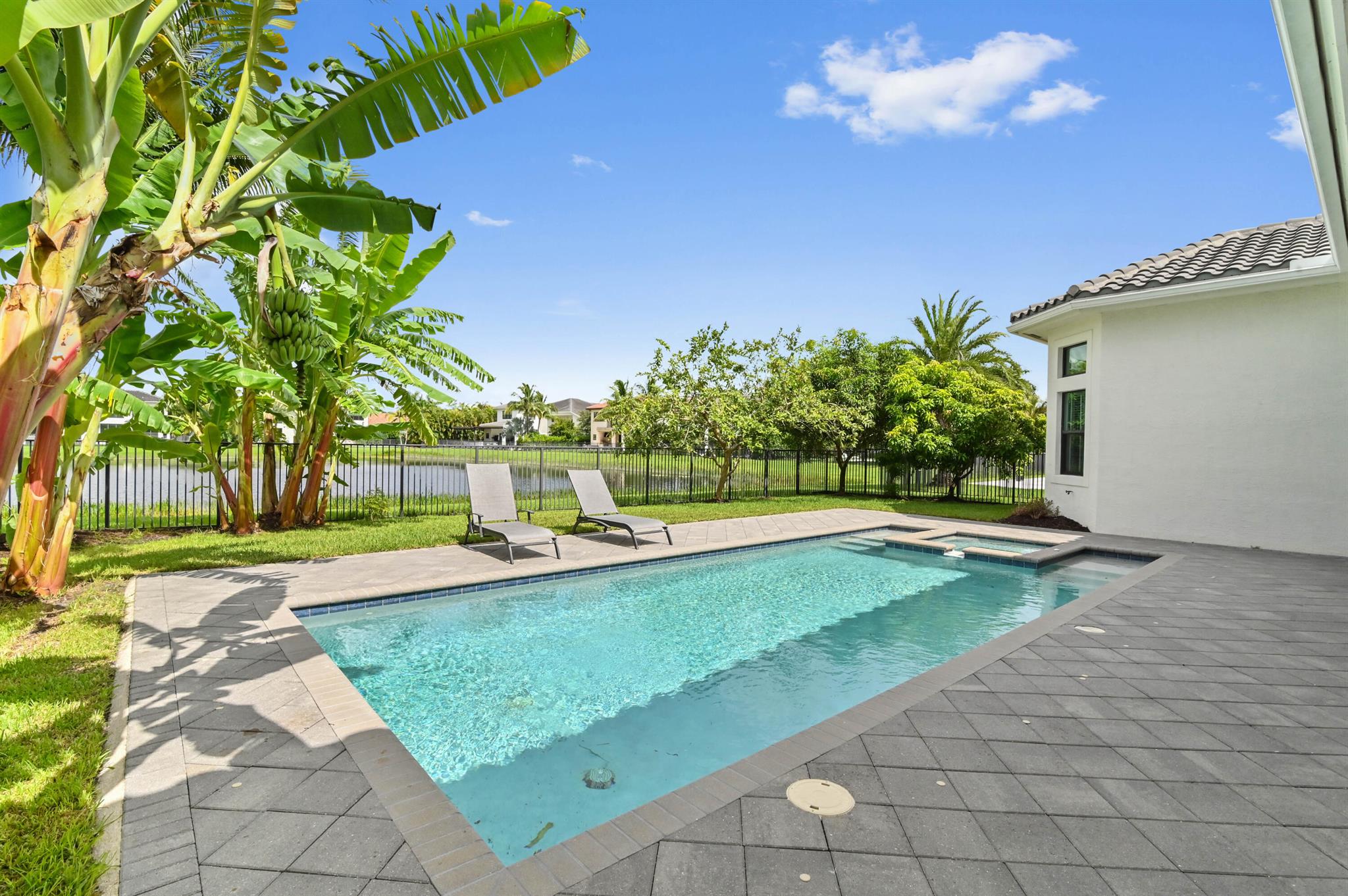 16732 Strasbourg Lane