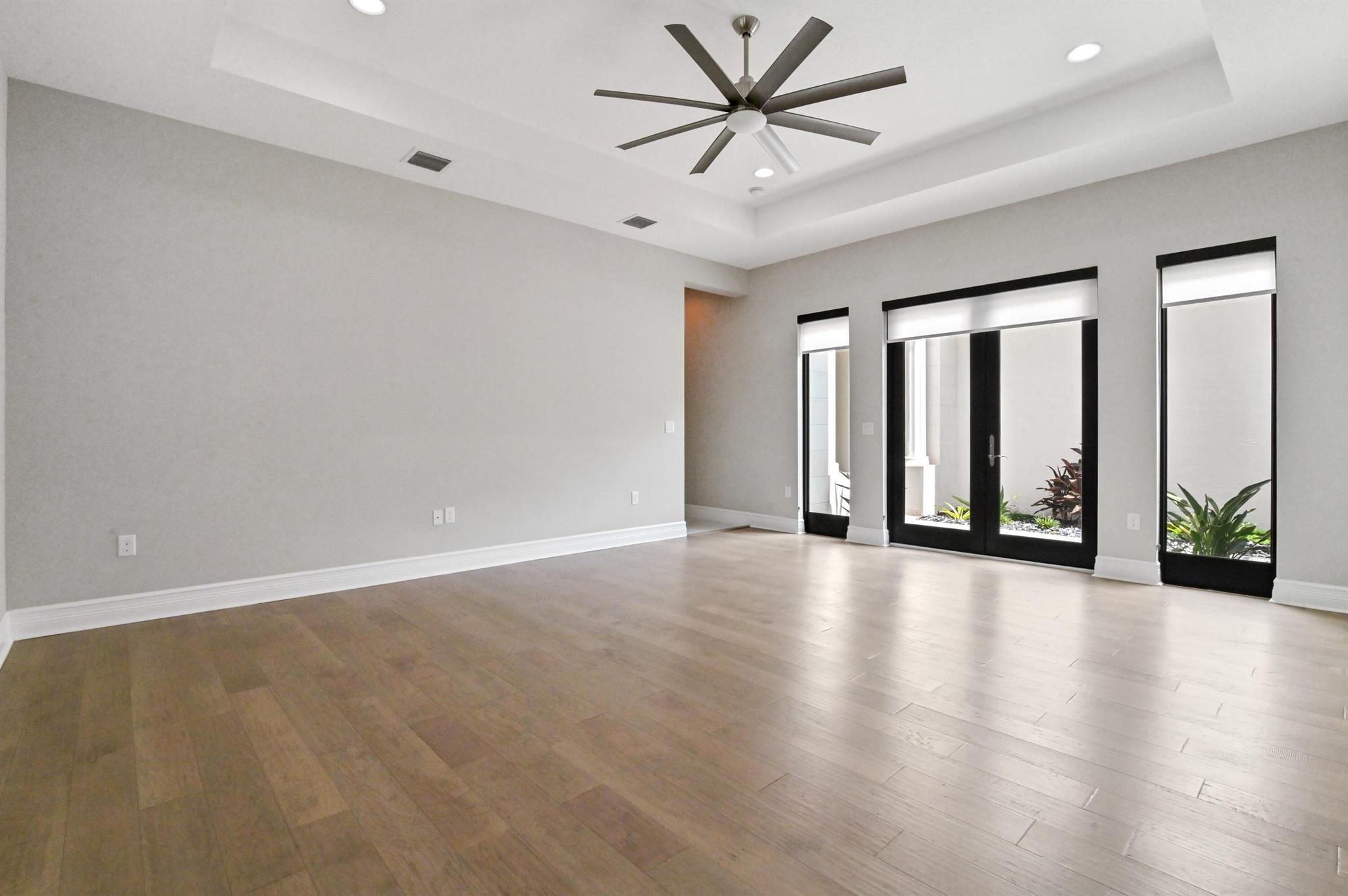 16732 Strasbourg Lane