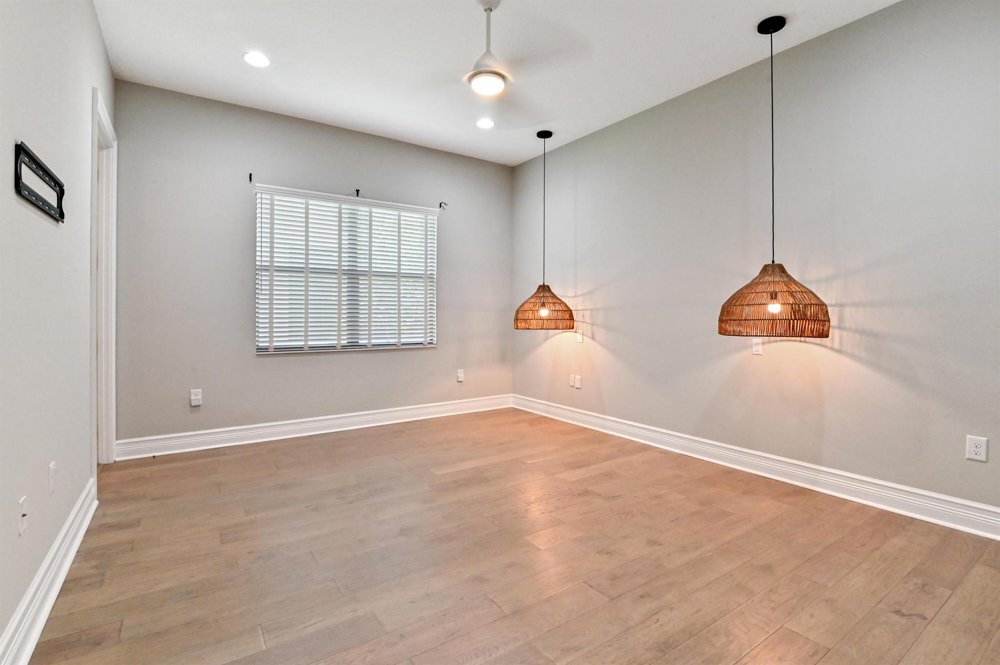 16732 Strasbourg Lane