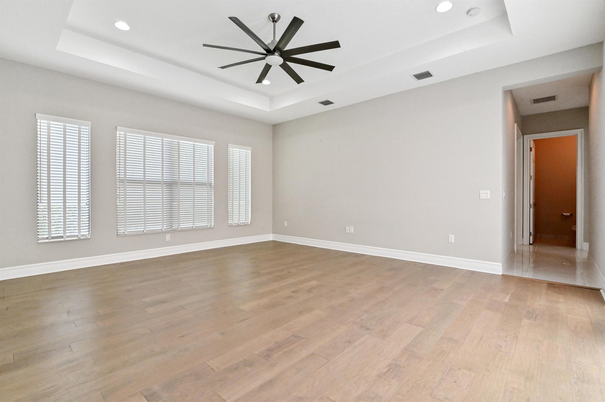 16732 Strasbourg Lane