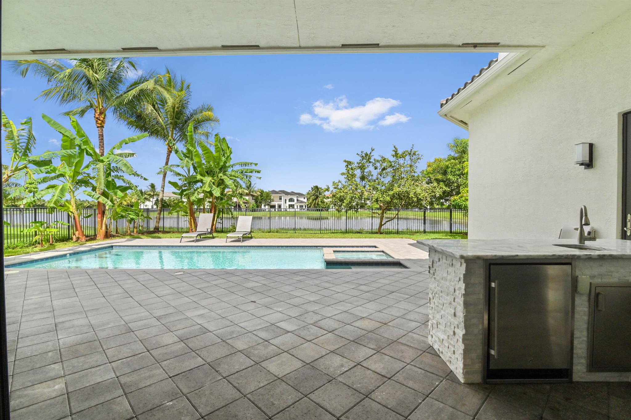 16732 Strasbourg Lane