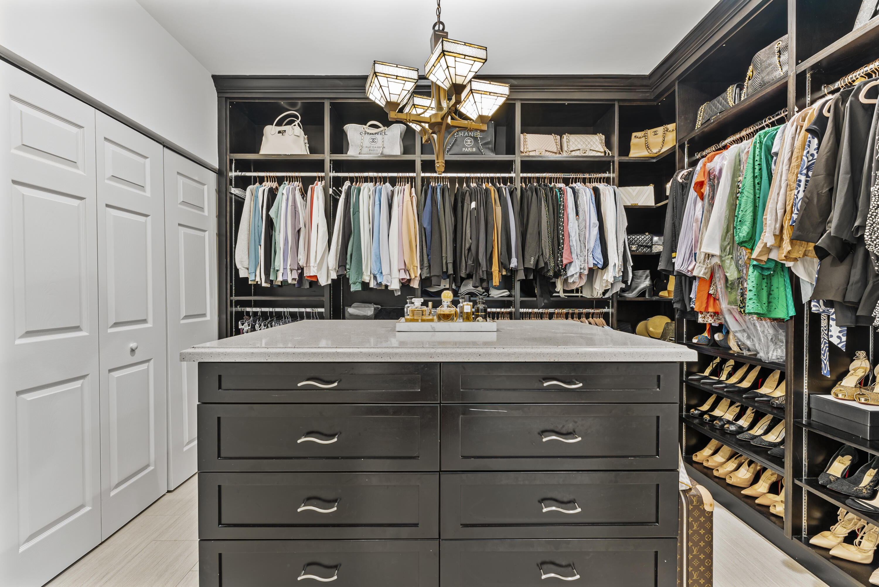 1925 Parkside Circle South Circle S