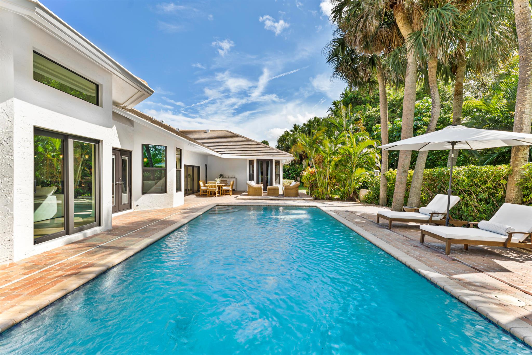 1925 Parkside Circle South Circle S