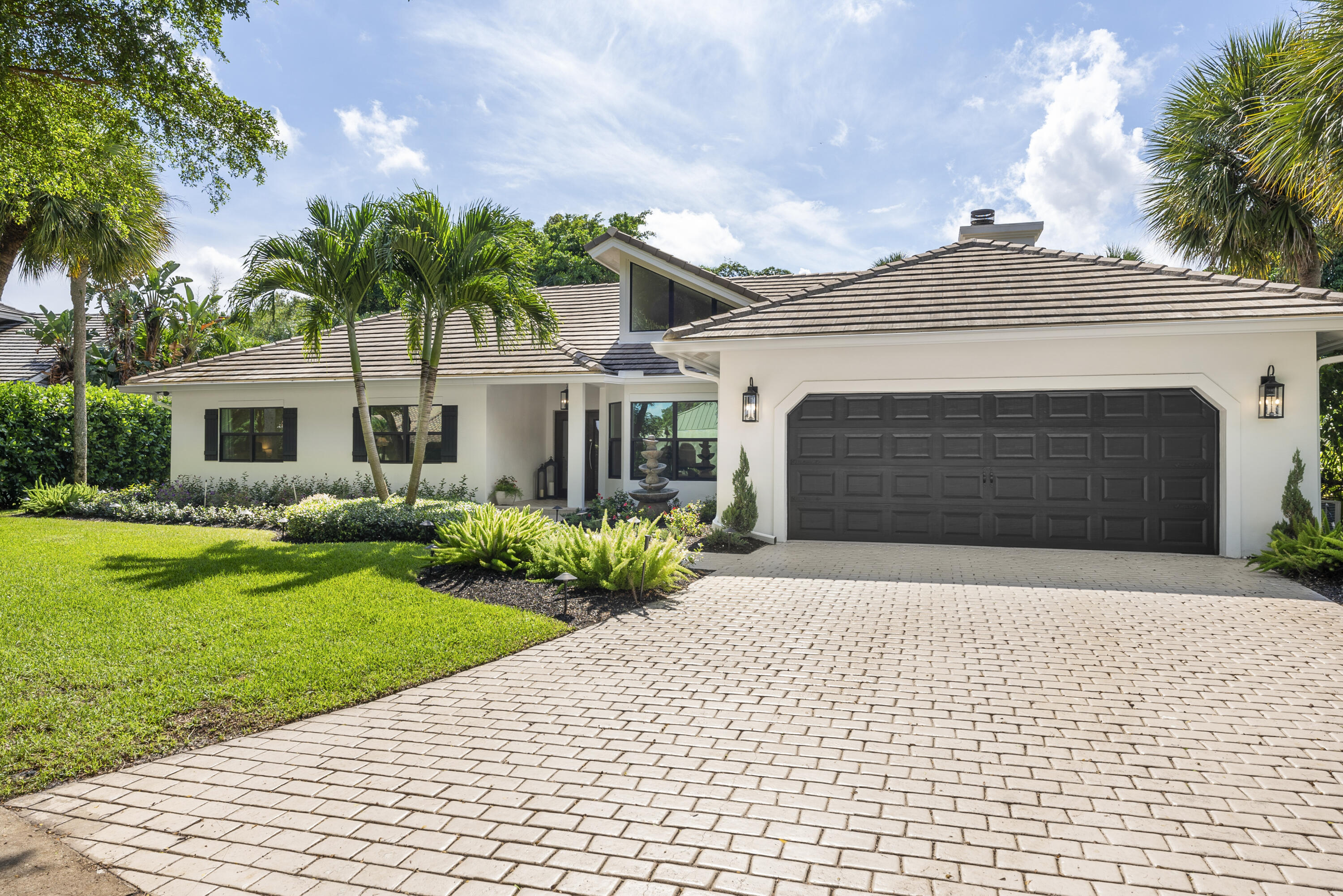 1925 Parkside Circle South Circle S