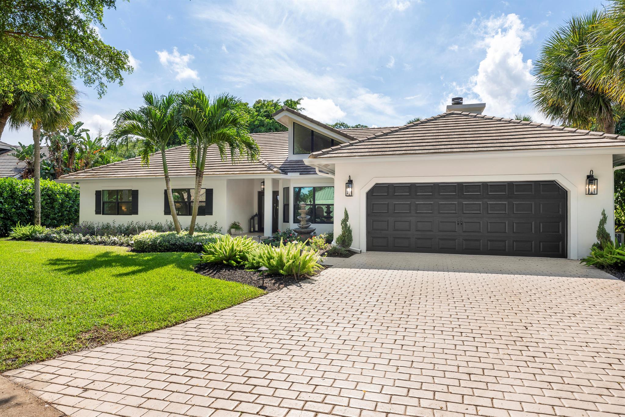 1925 Parkside Circle South Circle S