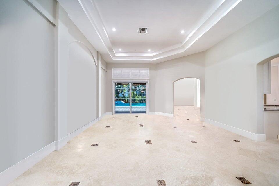 21842 Cypress Palm Court