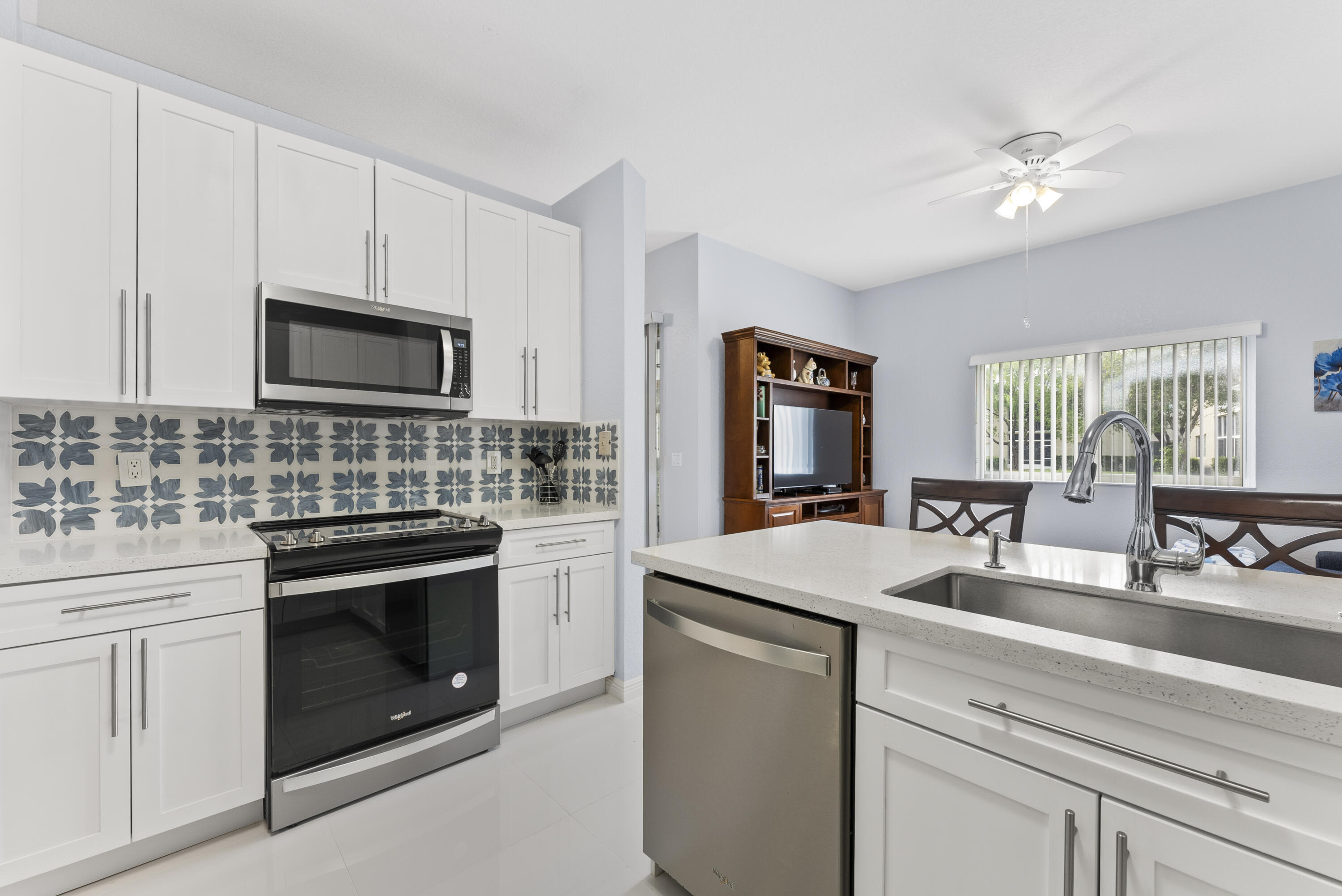 7911 Exeter Boulevard E 103