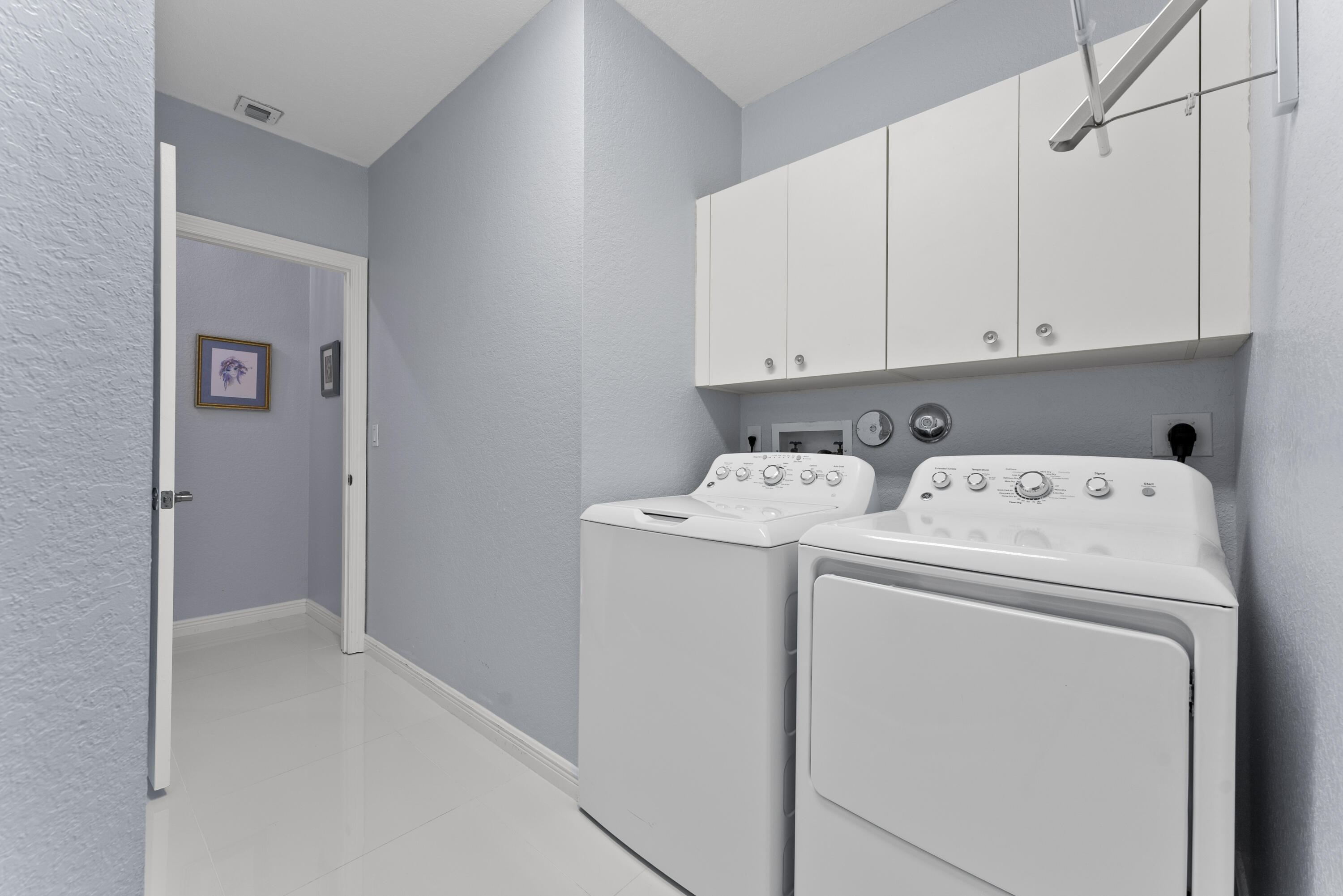 7911 Exeter Boulevard E 103