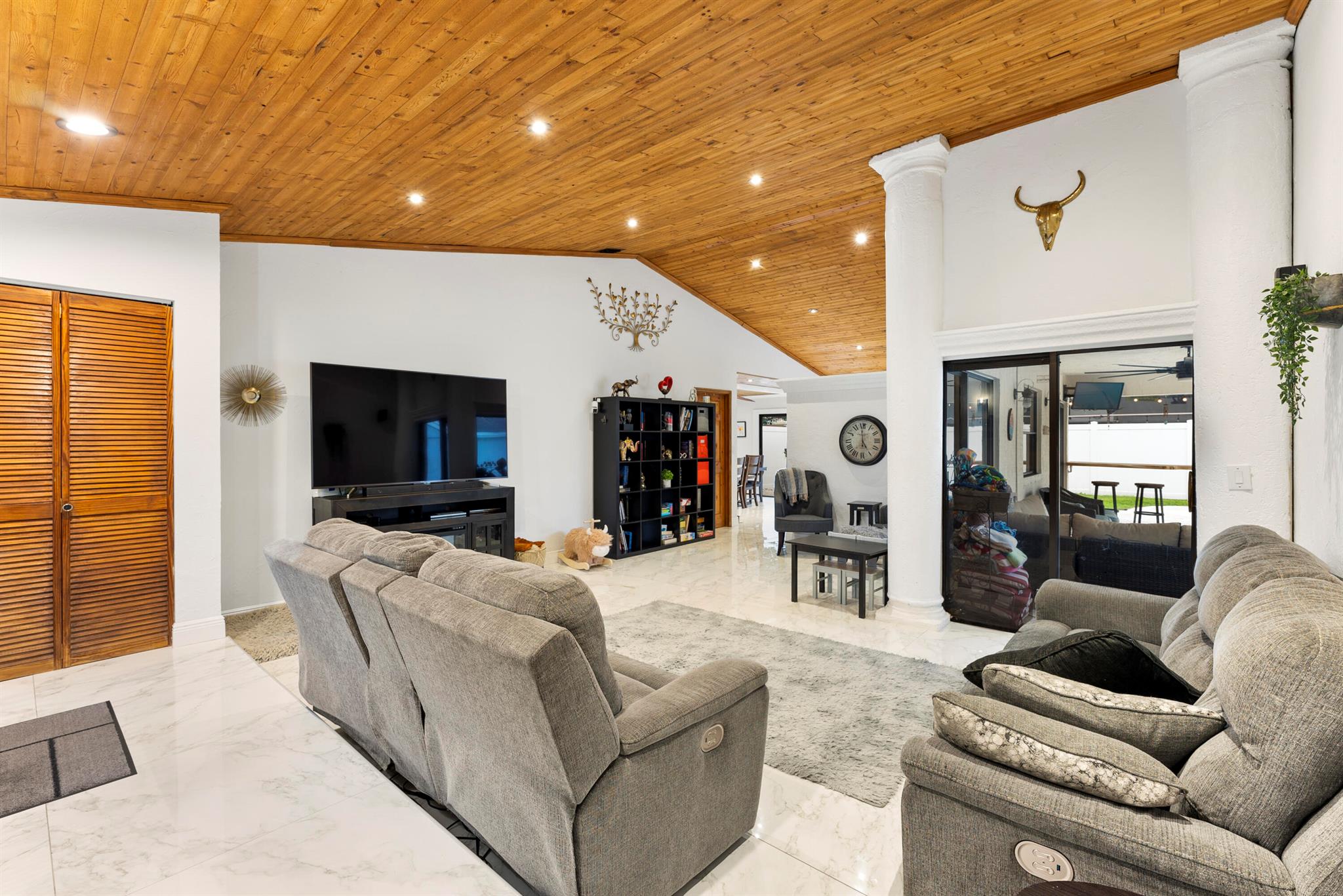 11627 Countryview Lane