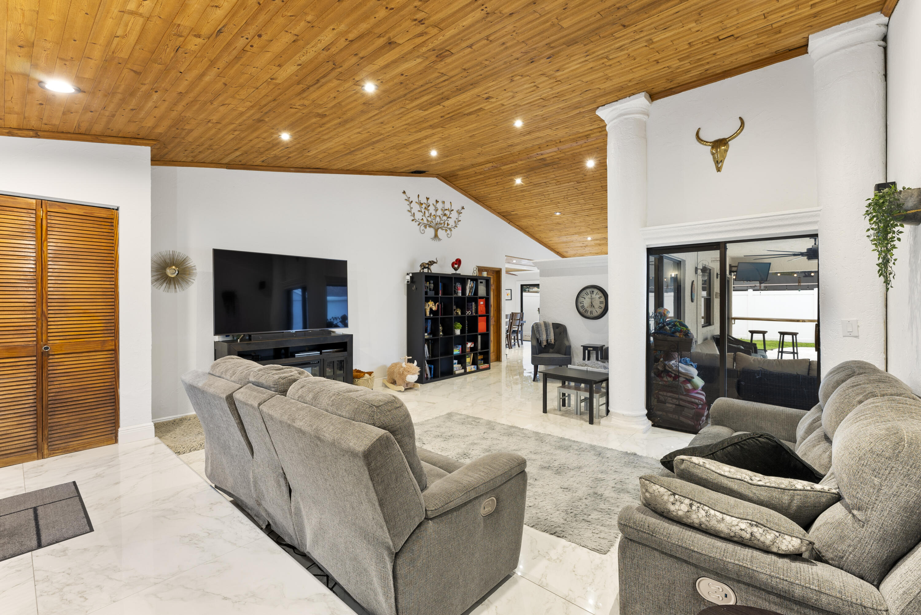 11627 Countryview Lane